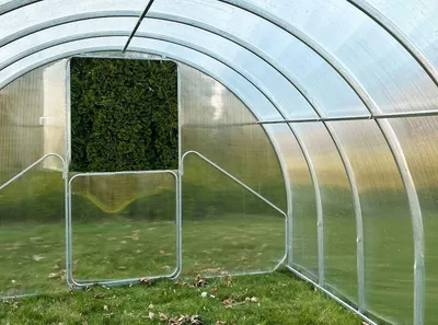 Szklarnia z poliwęglanu GT "Mocna 40C"