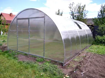 Szklarnia z poliwęglanu ETL "Zofia"